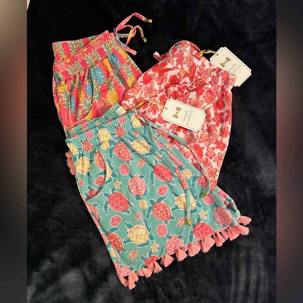 *Set of 3* Simply Southern tassle shorts